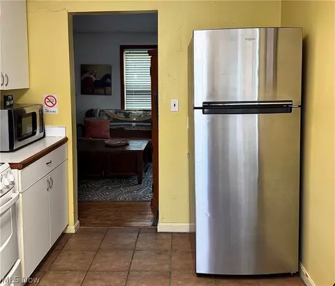 Kitchen - 6359 Lake Rd W, Saybrook, OH 44004 photo 1 of 2