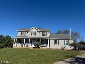 27696 Buck Rd, Beloit, OH 44609