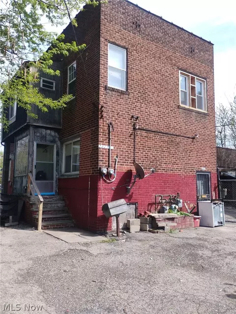 2617 E 111th St, Cleveland, OH 44104