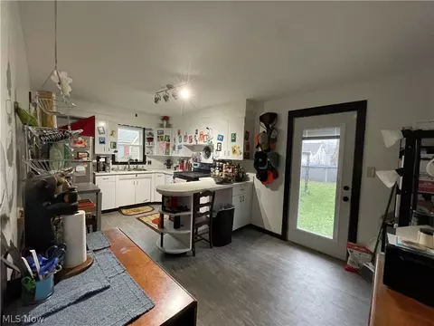 Kitchen - 809 Lakeview Ave NW, Canton, OH 44708 photo 1 of 1