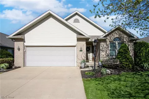 4601 Deer Creek Dr, Wooster, OH 44691