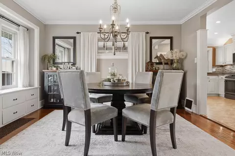 Dining - 122 Overlook Ave, Wadsworth, OH 44281 photo 2 of 2