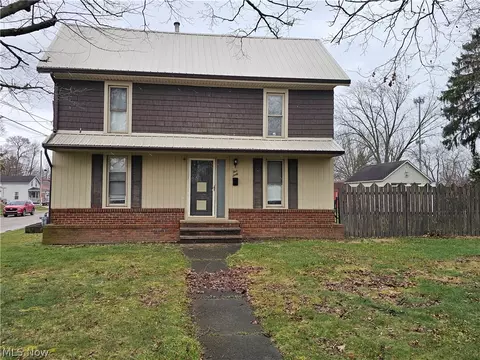 560 N Broadway St, Medina, OH 44256