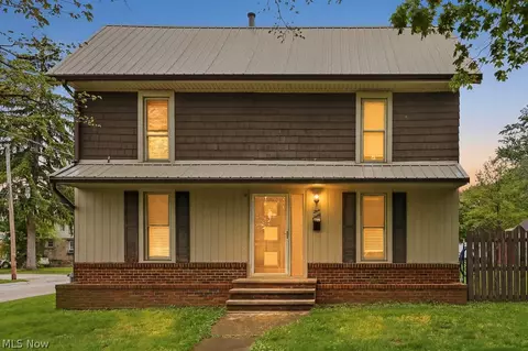 560 N Broadway St, Medina, OH 44256