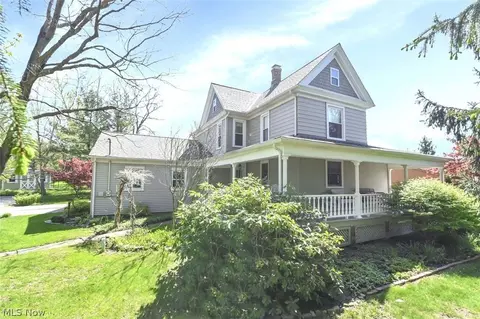 1297 Substation Rd, Brunswick, OH 44212