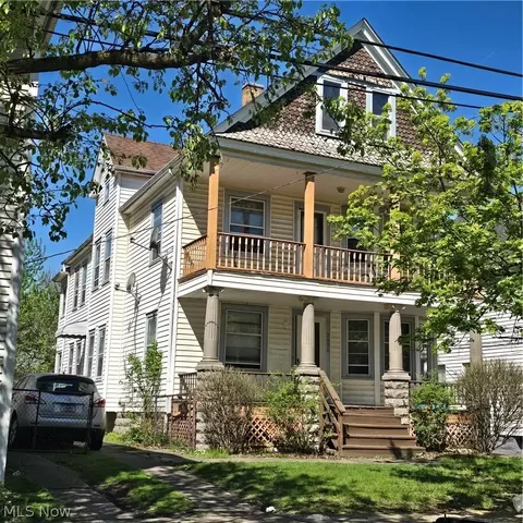 3690 E 57th St, Cleveland, OH 44105