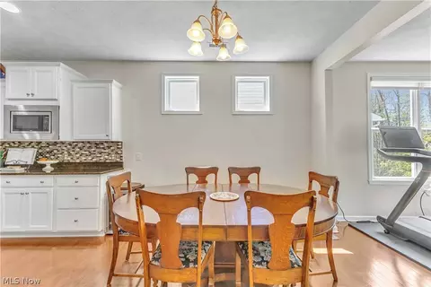 Dining - 488 Arbor Ln, Copley, OH 44321 photo 2 of 2