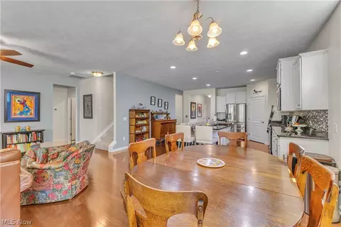 488 Arbor Ln, Copley, OH 44321 photo 6