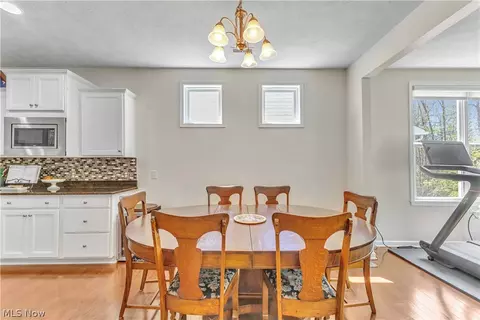 488 Arbor Ln, Copley, OH 44321 photo 7
