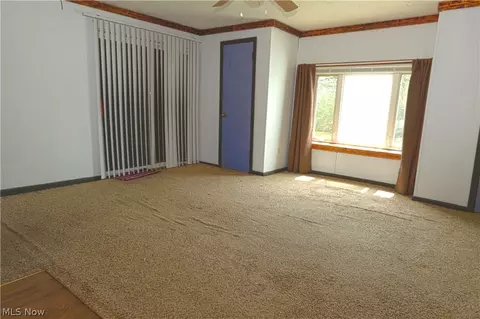 Living - 10924 Libby Ave, Elyria, OH 44035 photo 3 of 3