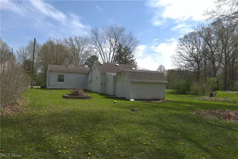 Exterior - 10924 Libby Ave, Elyria, OH 44035 photo 3 of 3