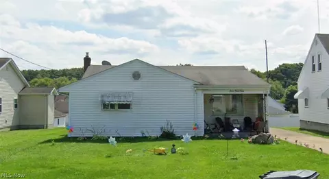 1123 Ivanhoe Ave, Youngstown, OH 44502