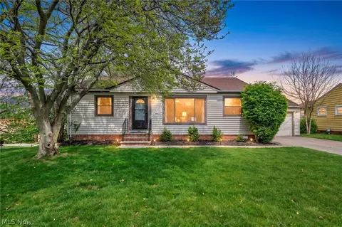 11908 Glamer Ave, Parma, OH 44130