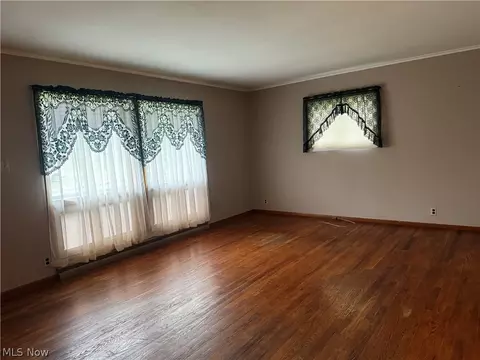 Living - 179 E Grover St, Killbuck, OH 44637 photo 1 of 5