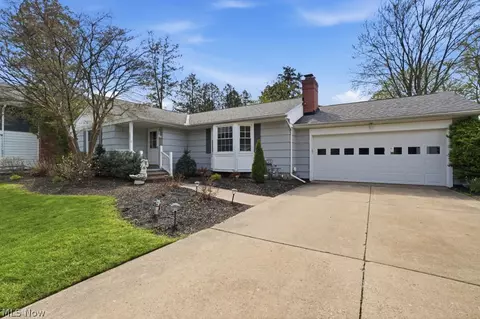 3211 Ridgewood Ave, Ashtabula, OH 44004