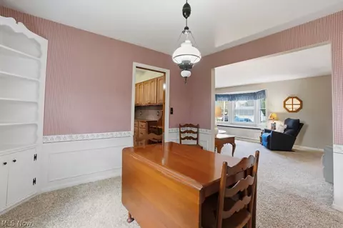 Dining - 3211 Ridgewood Ave, Ashtabula, OH 44004 photo 1 of 2