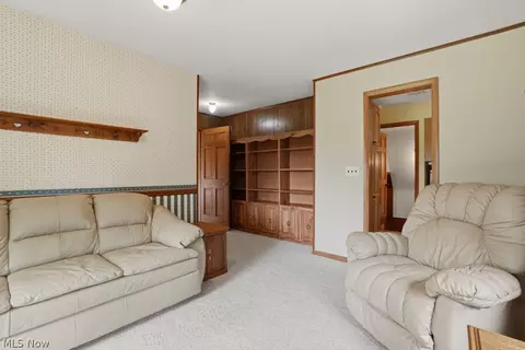 Living - 3211 Ridgewood Ave, Ashtabula, OH 44004 photo 4 of 4