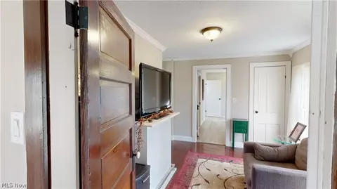 Entry Way - 1538 S Ridge Rd W, Ashtabula, OH 44004 photo 10 of 14