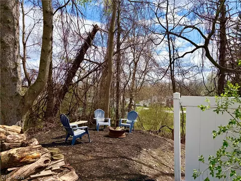Exterior - 1538 S Ridge Rd W, Ashtabula, OH 44004 photo 6 of 7