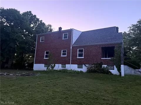 4635 Chickering Ave, Cincinnati, OH 45232 photo 3