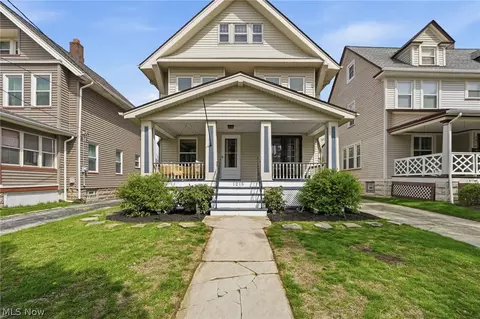 1215 Ethel Ave, Lakewood, OH 44107
