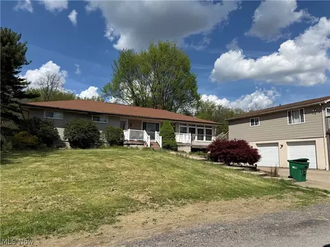 258 Duncan, East Liverpool, OH 43920