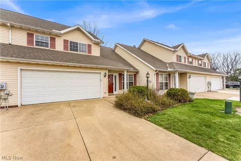 23219 Bennington Hamlet Cir, Euclid, OH 44123