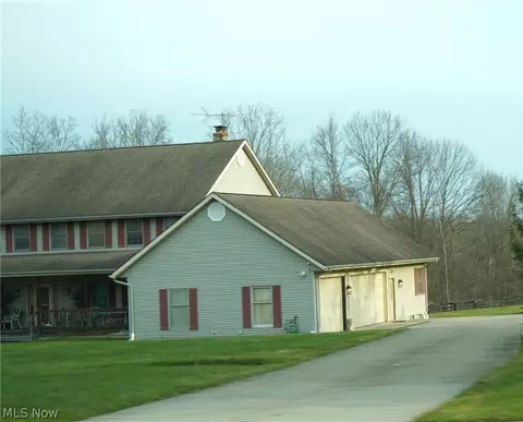 39335 Bainbridge Rd, Solon, OH 44139 photo 3