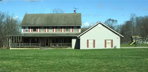 39335 Bainbridge Rd, Solon, OH 44139