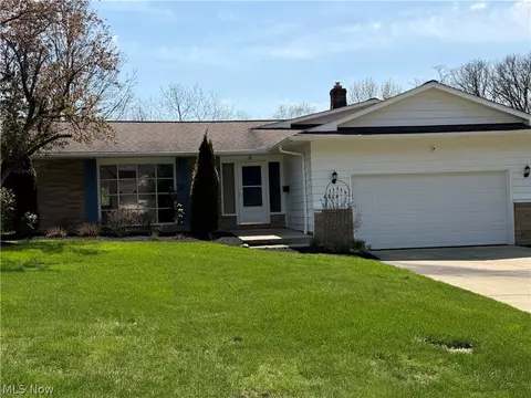 4614 Telhurst Rd, South Euclid, OH 44121