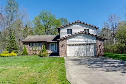 6815 Liberty Rd, Solon, OH 44139