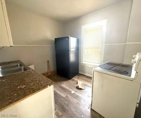 1276 E 133rd St, East Cleveland, OH 44112 photo 4
