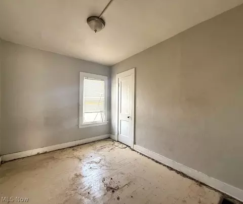 1276 E 133rd St, East Cleveland, OH 44112 photo 8