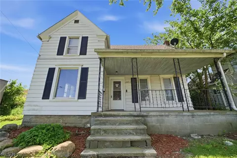 115 W 30th St, Lorain, OH 44055