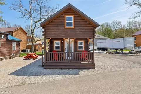 5919 Lake Rd W #3, Ashtabula, OH 44004