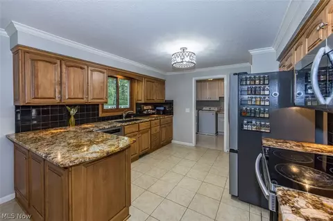Kitchen - 5321 Swepstone St NW, Canton, OH 44708 photo 1 of 4