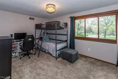 Bedroom - 5321 Swepstone St NW, Canton, OH 44708 photo 4 of 7