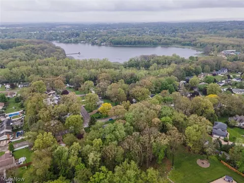 View/Area - 5321 Swepstone St NW, Canton, OH 44708 photo 2 of 7
