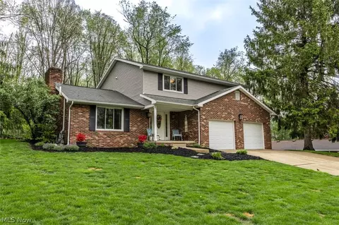 Exterior - 5321 Swepstone St NW, Canton, OH 44708 photo 3 of 8