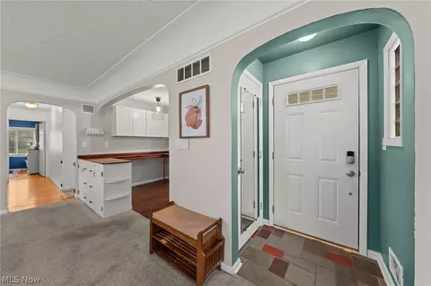 345 Miami Ave, Elyria, OH 44035 photo 5