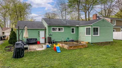 345 Miami Ave, Elyria, OH 44035 photo 36