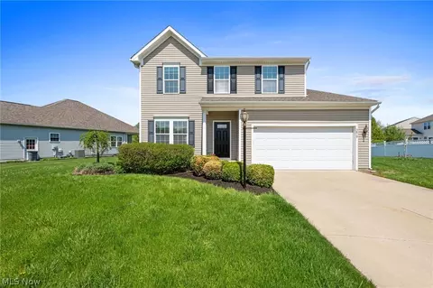 3819 Arcadia Cir, Willoughby, OH 44094