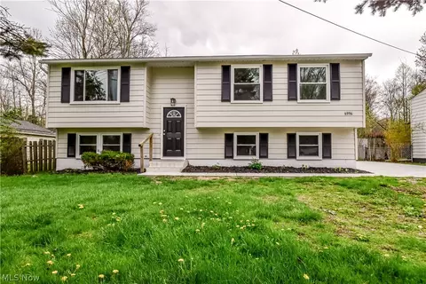 6996 Roe Blvd, Madison, OH 44057