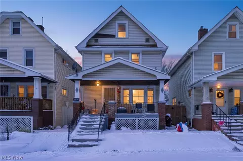 3056 W 104th St, Cleveland, OH 44111