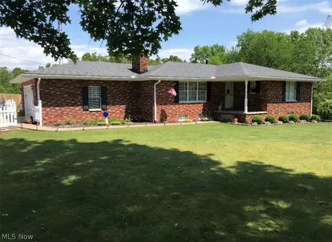 29078 Torch Rd, Coolville, OH 45723