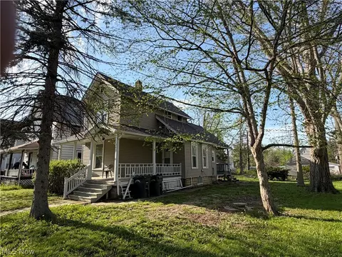 Other - 347 11th St, Elyria, OH 44035 photo 2 of 4