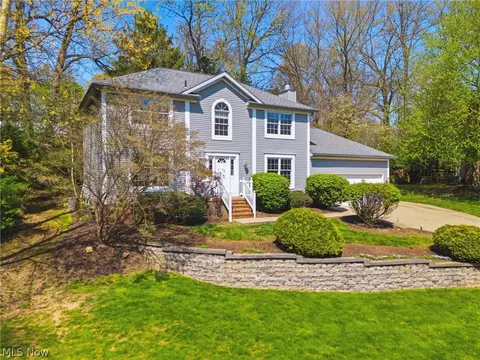 Exterior - 5347 Ashby St NW, Canton, OH 44708 photo 3 of 10
