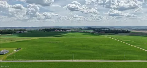 11080 Esselburn Rd, Shreve, OH 44676