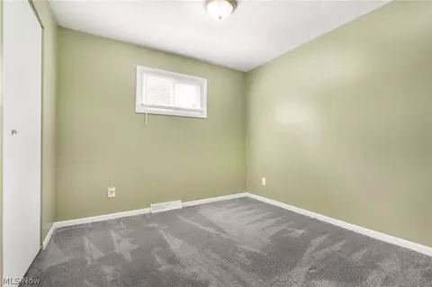 Bedroom - 405 Baldwin Rd, Akron, OH 44312 photo 1 of 3