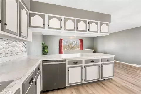 Kitchen - 405 Baldwin Rd, Akron, OH 44312 photo 2 of 2